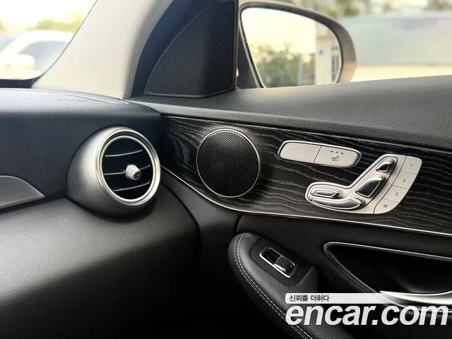 Mercedes-Benz C-Class W205 2018 Белый из Кореи, фото 4