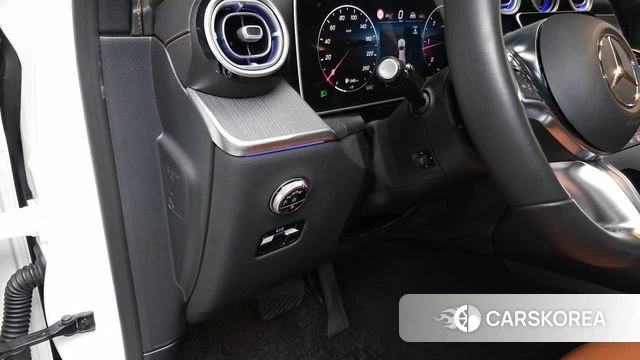 Mercedes-Benz GLC-Class X254 2024 Белый из Кореи, фото 4