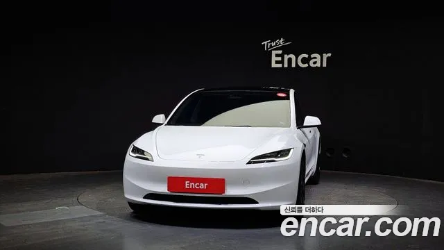 Tesla Model 3 2024 Белый из Кореи, фото 4