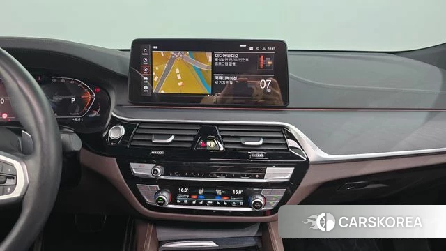 BMW 6 Series GT (G32) 2022 Черный из Кореи, фото 4