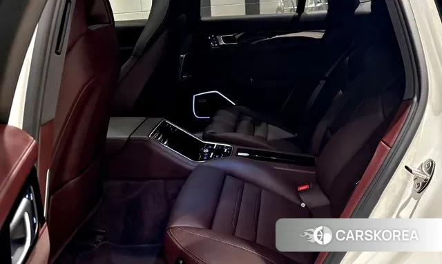 Porsche Panamera (971) 2020 Белый из Кореи, фото 4