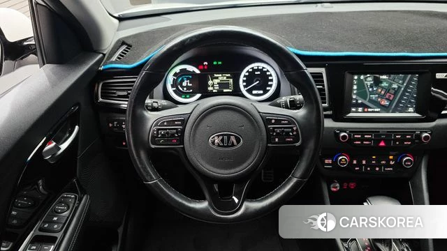 Kia Niro 2018 Белый из Кореи, фото 4