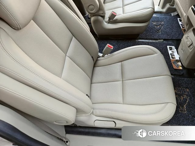 Kia The New Carnival 2020 Жемчужный цвет из Кореи, фото 4