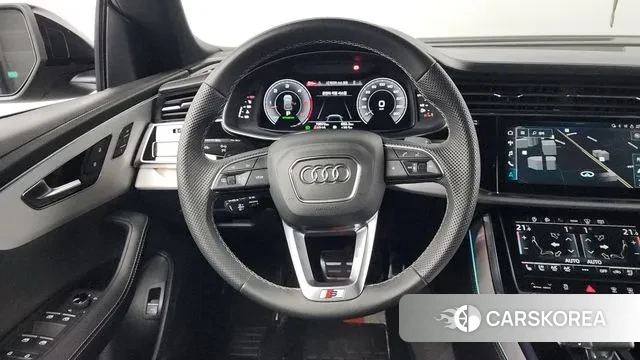 Audi Q8 (4M) 2023 Черный из Кореи, фото 4