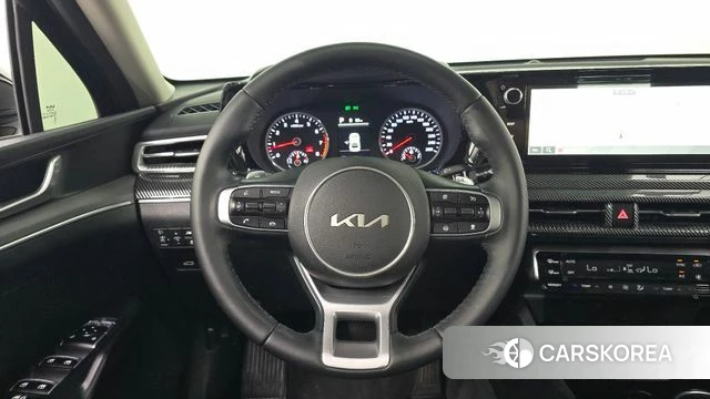 Kia K5 3rd generation 2023 Черный из Кореи, фото 4