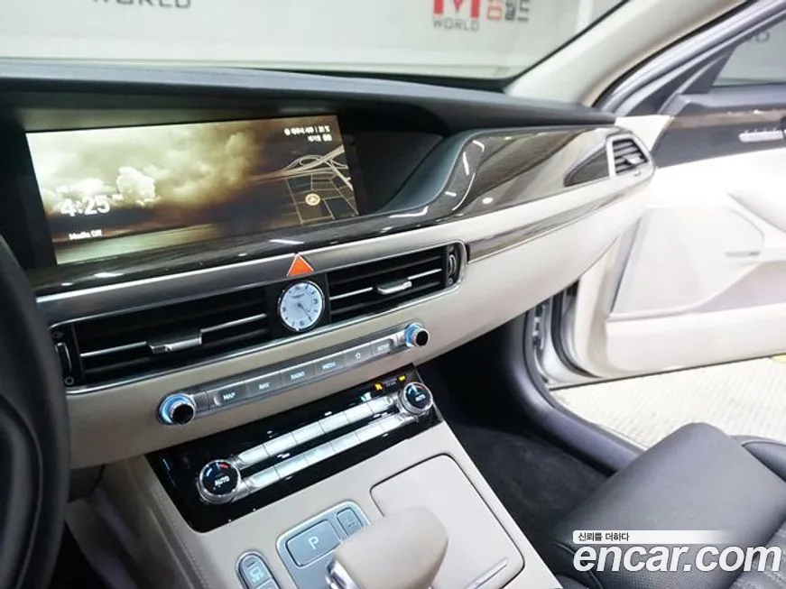 Genesis G90 2019 Серебряный из Кореи, фото 4