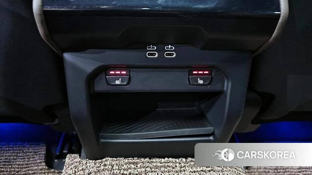 BMW 5 Series (G60) 2023 Черный из Кореи, фото 4