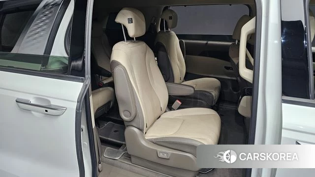 Kia Carnival 4th generation 2021 Белый из Кореи, фото 4