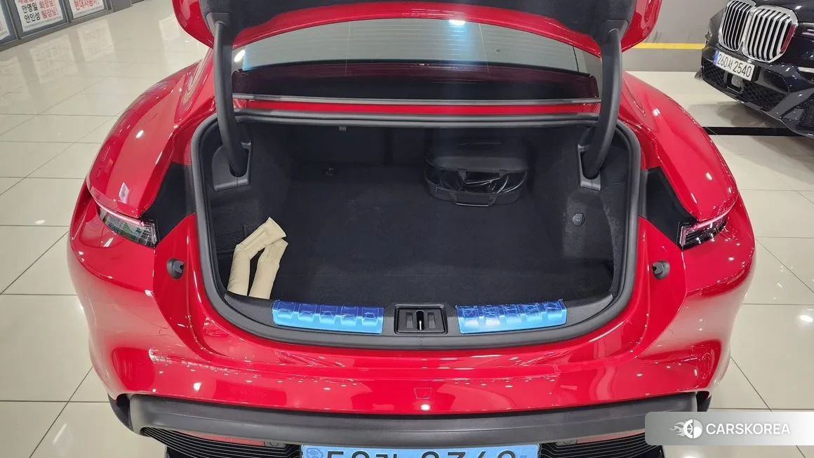 Porsche Taycan 2021 Красный из Кореи, фото 4