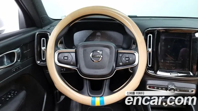 Volvo XC40 id 2906708 из Кореи 4