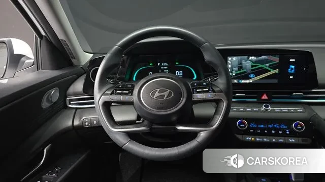 Hyundai The New Avante (CN7) 2023 Белый из Кореи, фото 4