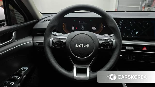 Kia The New K5 3rd generation 2025 Белый из Кореи, фото 4
