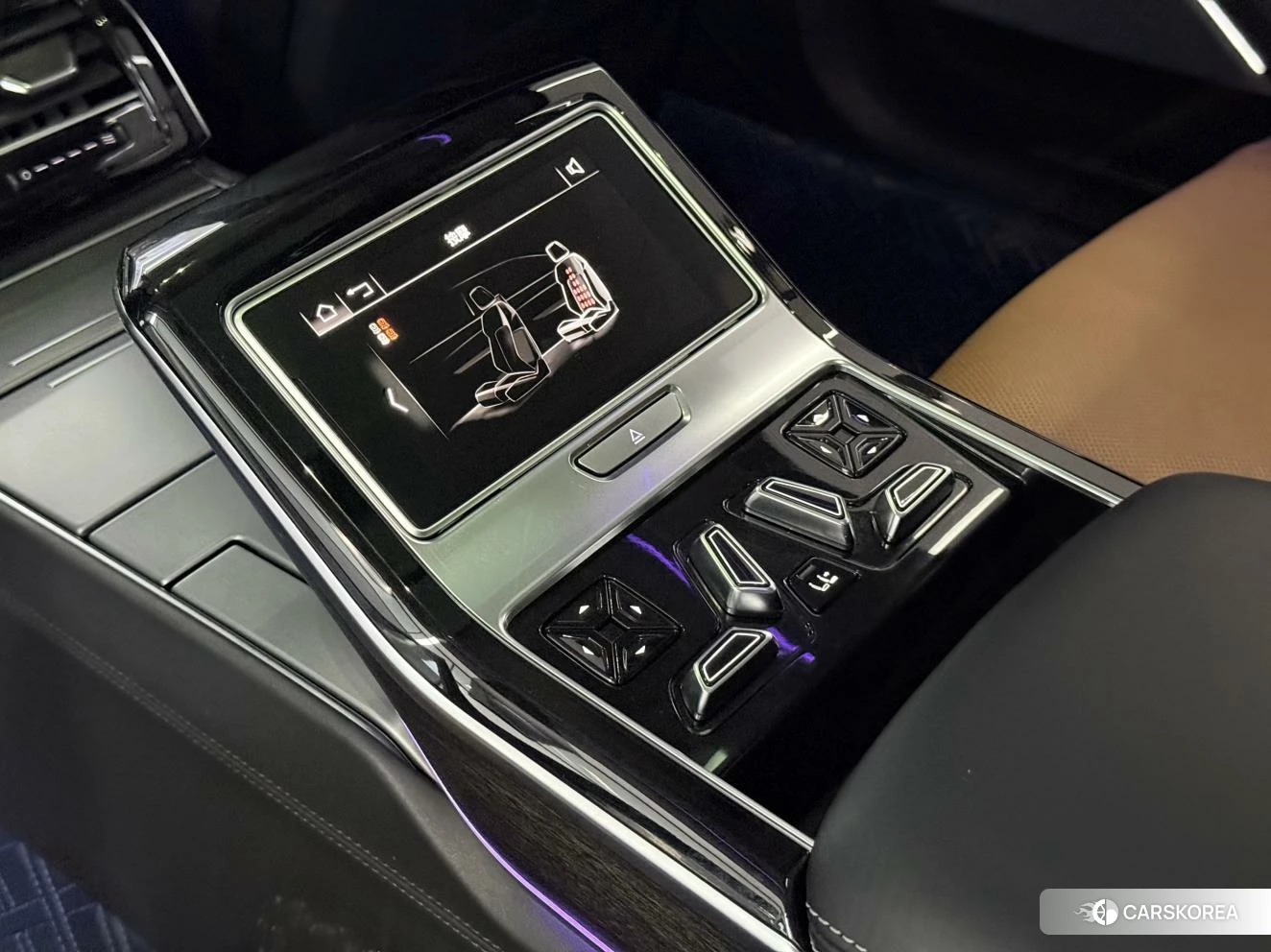Audi A8 2021 Черный из Китая, фото 4