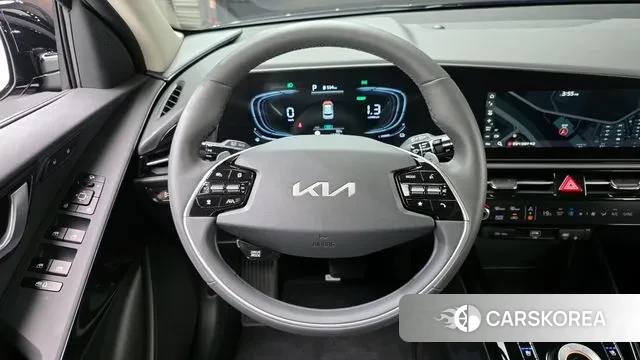 Kia Di Ol Nu Niro 2024 Черный из Кореи, фото 4