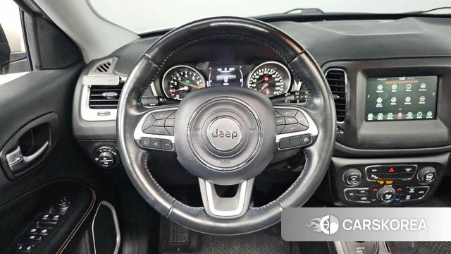 Jeep Compass 2nd Generation 2019 Белый из Кореи, фото 4