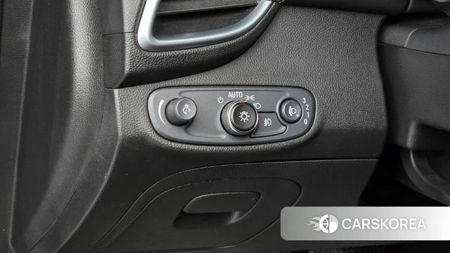 Chevrolet (GM Daewoo) The New Trax 2021 Серый из Кореи, фото 4