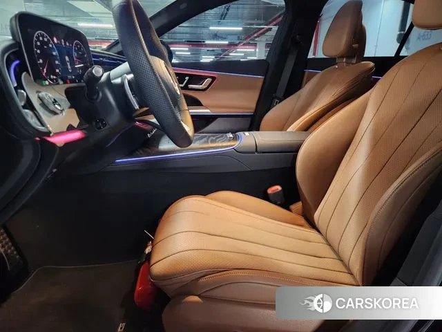 Mercedes-Benz E-Class W214 2025 Черный из Кореи, фото 4