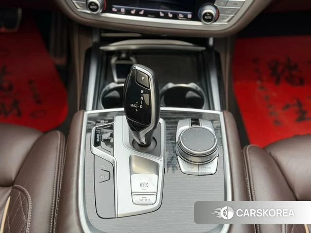 BMW 7 series 2021 Черный из Китая, фото 4