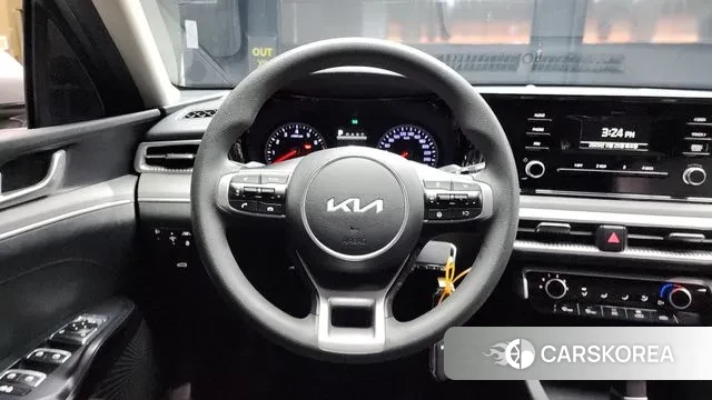 Kia K5 3rd generation 2023 Серебряный из Кореи, фото 4