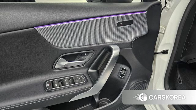 Mercedes-Benz A-Class W177 2022 Белый из Кореи, фото 4