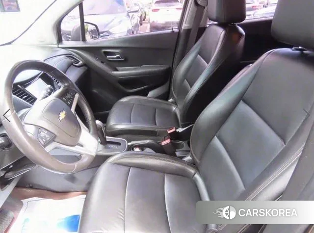 Chevrolet (GM Daewoo) The New Trax 2018 Серебристо-серый из Кореи, фото 4