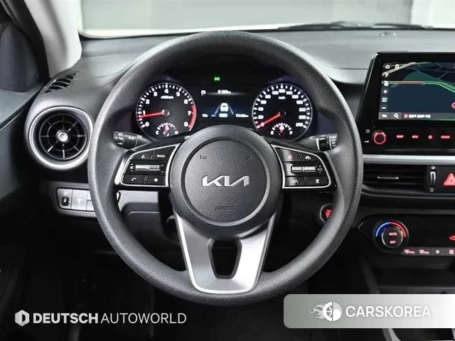 Kia The New K3 2nd generation 2022 Белый из Кореи, фото 4