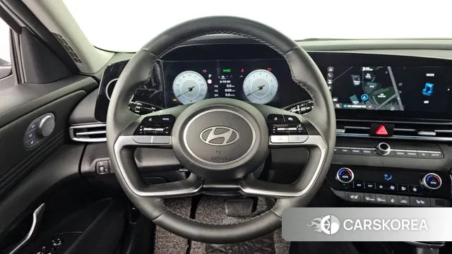 Hyundai The New Avante (CN7) 2023 Белый из Кореи, фото 4