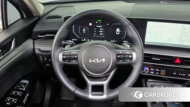 Kia The New K5 3rd generation 2024 Белый из Кореи, фото 4