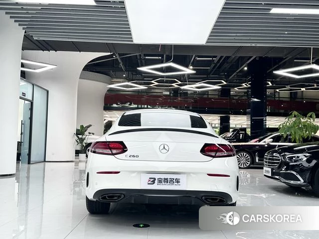 Mercedes-Benz Class C (imported) 2023 Белый из Китая, фото 4