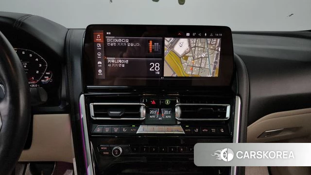 BMW 8 Series (G15) 2022 Серебристо-серый из Кореи, фото 4