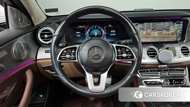 Mercedes-Benz E-Class W213 2019 Белый из Кореи, фото 4