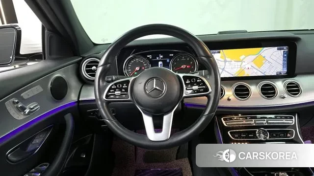 Mercedes-Benz E-Class W213 2019 Белый из Кореи, фото 4