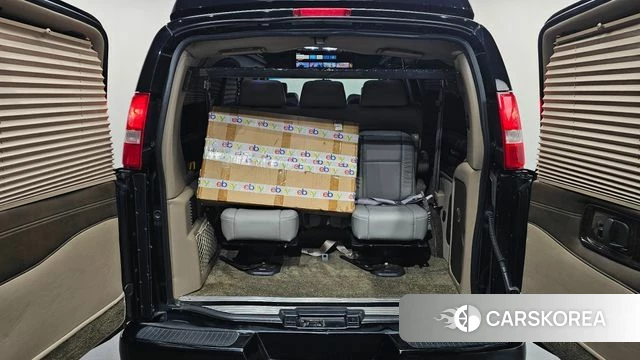 Chevrolet Express Van 2018 Черный из Кореи, фото 4