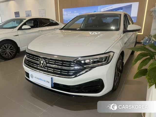 Volkswagen Sagitar 2023 Белый из Китая, фото 4
