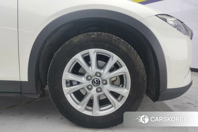 Mazda CX-4 2018 Белый из Китая, фото 4