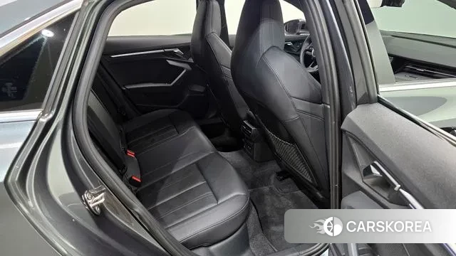 Audi A3 (8Y) 2023 Серый из Кореи, фото 4