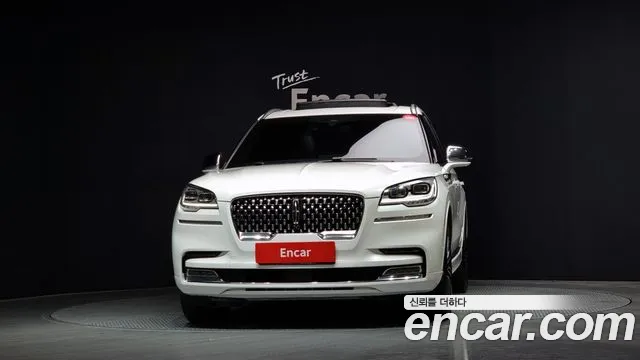 Lincoln Aviator 2nd generation 2021 Белый из Кореи, фото 4