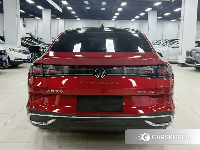Volkswagen Lingdu 2022 Красный из Китая, фото 4