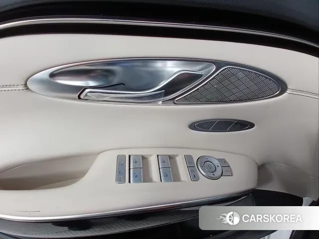Genesis GV70 2021 Белый из Кореи, фото 4