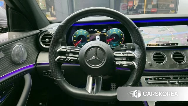 Mercedes-Benz E-Class W213 2021 Серый из Кореи, фото 4