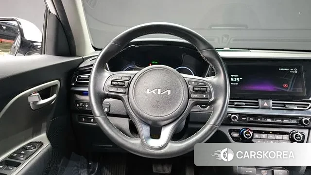 Kia Niro Plus 2022 Белый из Кореи, фото 4