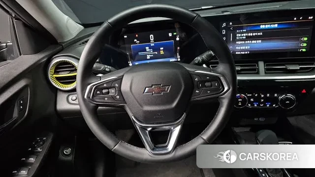 Chevrolet (GM Daewoo) Trax Crossover 2024 Черный из Кореи, фото 4