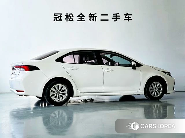 Toyota Corolla 2021 Белый из Китая, фото 4