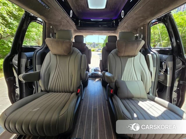 Kia The New Carnival 4th Generation 2024 Черный из Кореи, фото 4