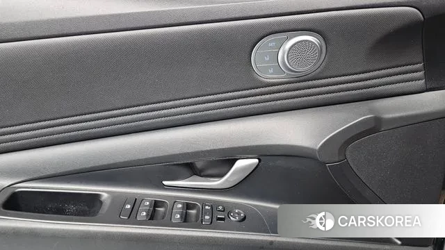 Hyundai Avante (CN7) id 3529139 из Кореи 4