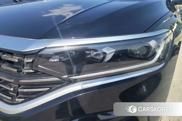 Volkswagen Passat 2023 Черный из Китая, фото 4