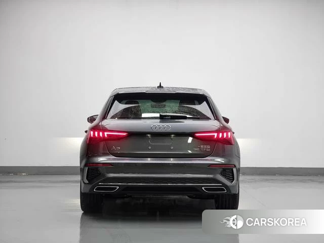 Audi A3 2024 Темно-серый из Китая, фото 4
