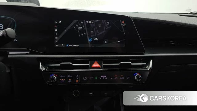 Kia Di Ol Nu Niro 2022 Белый из Кореи, фото 4