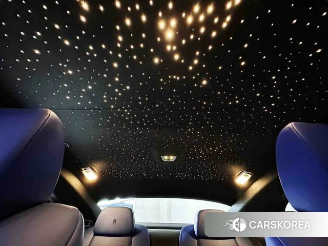 Rolls-Royce Phantom 2021 Черный из Китая, фото 4