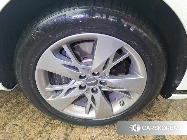Genesis GV70 2021 Белый из Кореи, фото 4